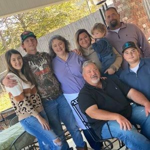 Meet your Posher, Angelia